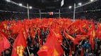 Grand événement organisé par le KKE pour le 100e anniversaire de la Révolution d'Octobre